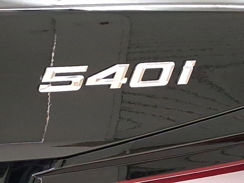 Certified 2022 BMW 540i image 23