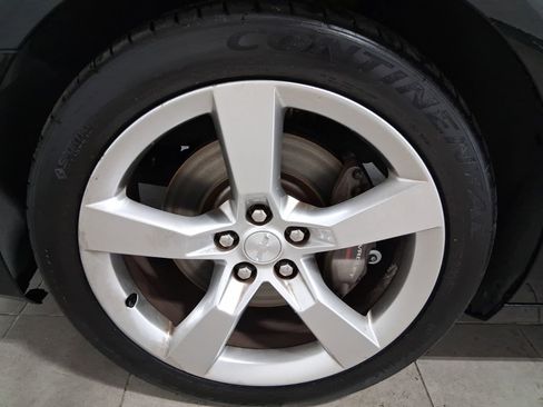 Used 2011 Chevrolet Camaro SS RWD image 10