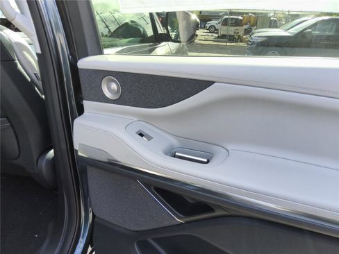 New 2026 Lincoln Navigator L Reserve AWD/4WD image 26