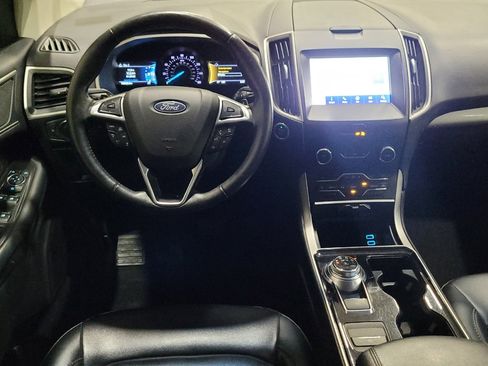 Used 2019 Ford Edge SEL w/ Equipment Group 201A AWD/4WD image 22