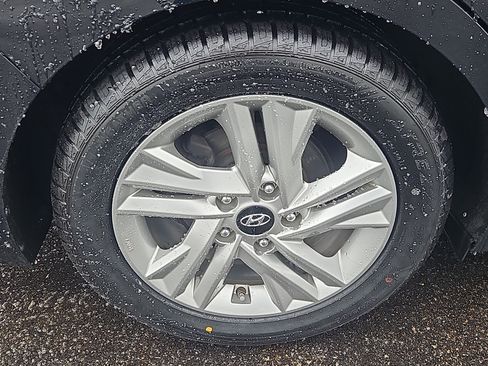 Used 2020 Hyundai Elantra Value Edition image 25