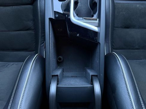 Used 2019 Volvo XC60 T5 R-Design w/ Protection Package image 50