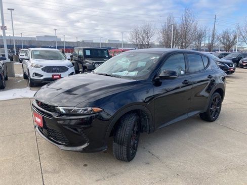 Certified 2023 Dodge Hornet GT w/ GT Blacktop Package image 3