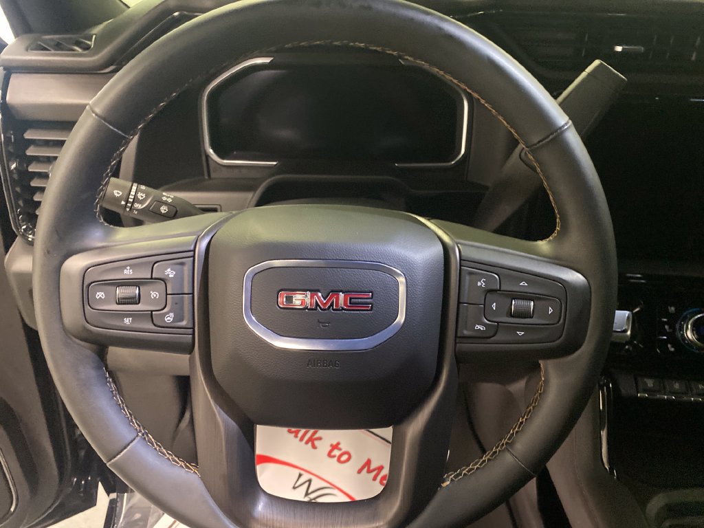 Used 2026 GMC Sierra 2500 AT4 AWD/4WD image 18