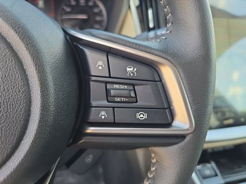 Certified 2025 Subaru Outback Limited image 23