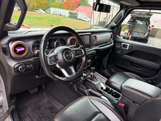 Used 2021 Jeep Gladiator Mojave AWD/4WD image 14