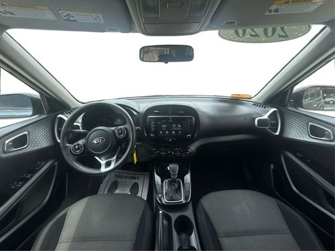 Used 2020 Kia Soul LX FWD image 23