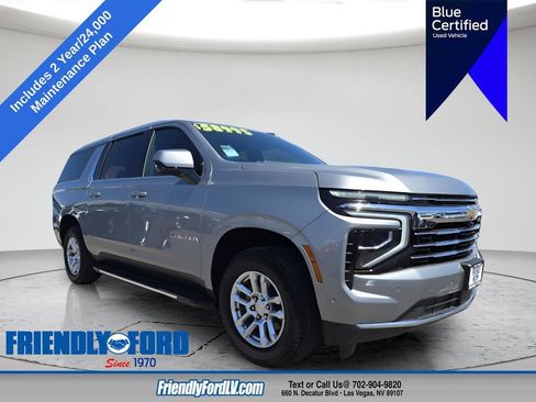 Used 2025 Chevrolet Suburban LT AWD/4WD image 1