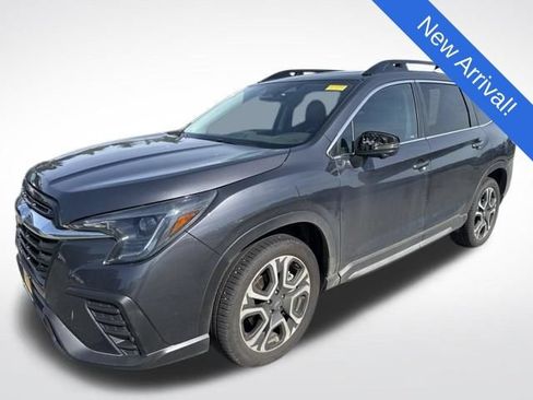 Used 2023 Subaru Ascent Limited w/ Technology Package AWD/4WD image 3