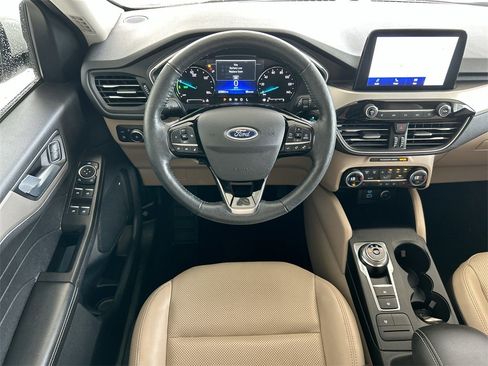 Used 2021 Ford Escape SEL image 36