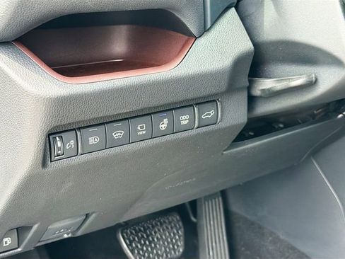 Used 2024 Toyota RAV4 Limited w/ Advanced Technology Package AWD/4WD image 10