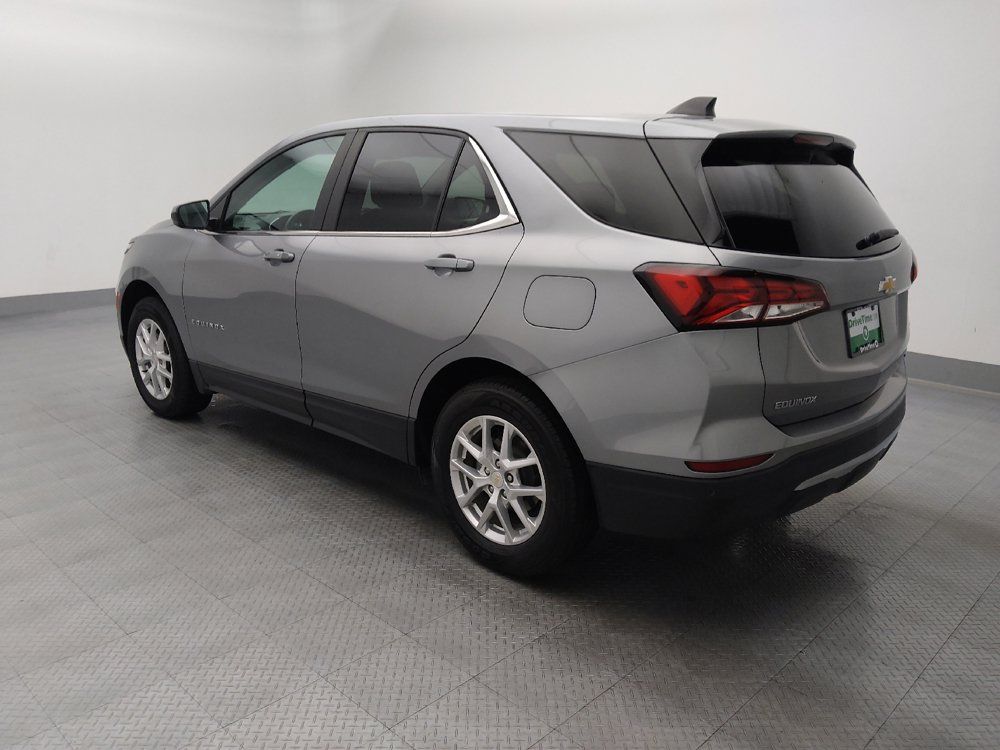 Used 2023 Chevrolet Equinox LT w/ Driver Convenience Package AWD/4WD image 3