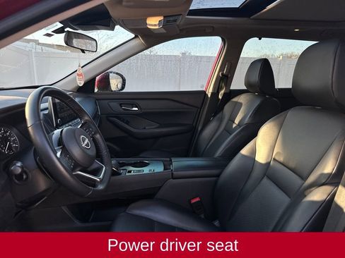 Used 2023 Nissan Rogue SV w/ SV Premium B Package image 11