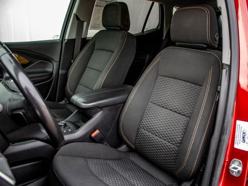 Used 2020 GMC Terrain SLE w/ Driver Convenience Package image 19