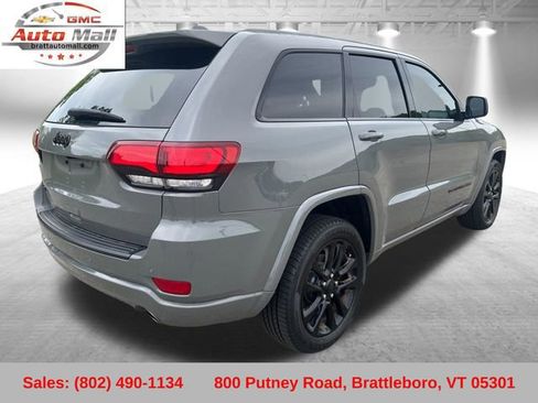 Used 2019 Jeep Grand Cherokee Altitude AWD/4WD image 6