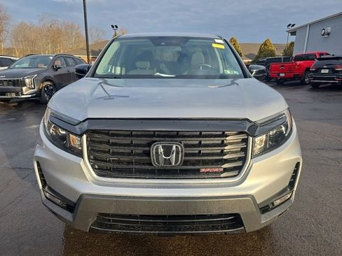 Used 2021 Honda Ridgeline Sport image 2