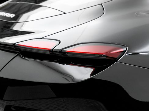 Certified 2024 Ferrari Roma image 53