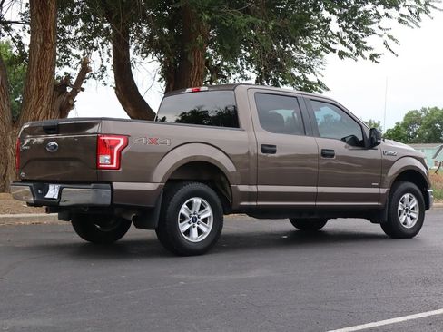 Used 2015 Ford F150 XLT w/ Equipment Group 301A Mid AWD/4WD image 5