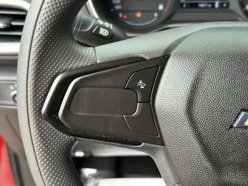 Used 2021 Chevrolet TrailBlazer LS FWD image 27