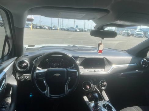 Used 2019 Chevrolet Blazer L FWD image 7