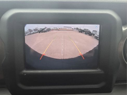 Used 2019 Jeep Wrangler Unlimited Sport S AWD/4WD image 4