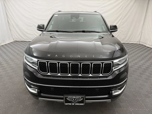 Used 2022 Jeep Wagoneer Series II AWD/4WD image 3