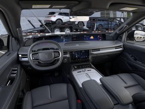 New 2026 Lincoln Navigator Reserve AWD/4WD image 9