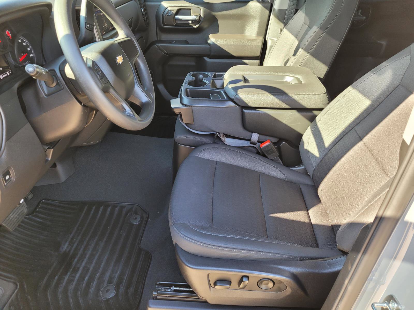 Used 2024 Chevrolet Silverado 1500 Custom AWD/4WD image 21