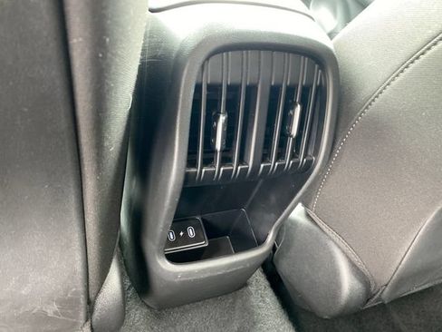 Used 2025 Hyundai Kona SEL FWD image 19