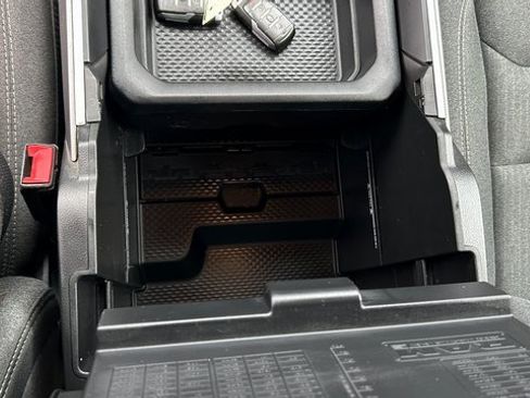 Used 2020 RAM 1500 Big Horn image 32