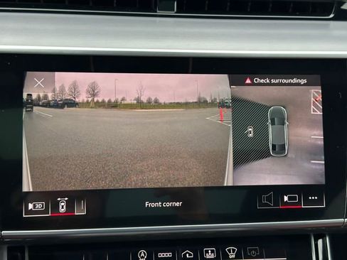 Used 2021 Audi S8 L image 31