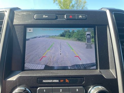 Used 2018 Ford F150 XLT w/ Equipment Group 302A Luxury AWD/4WD image 7
