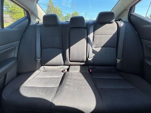 Used 2021 Nissan Altima 2.5 SV AWD/4WD image 11