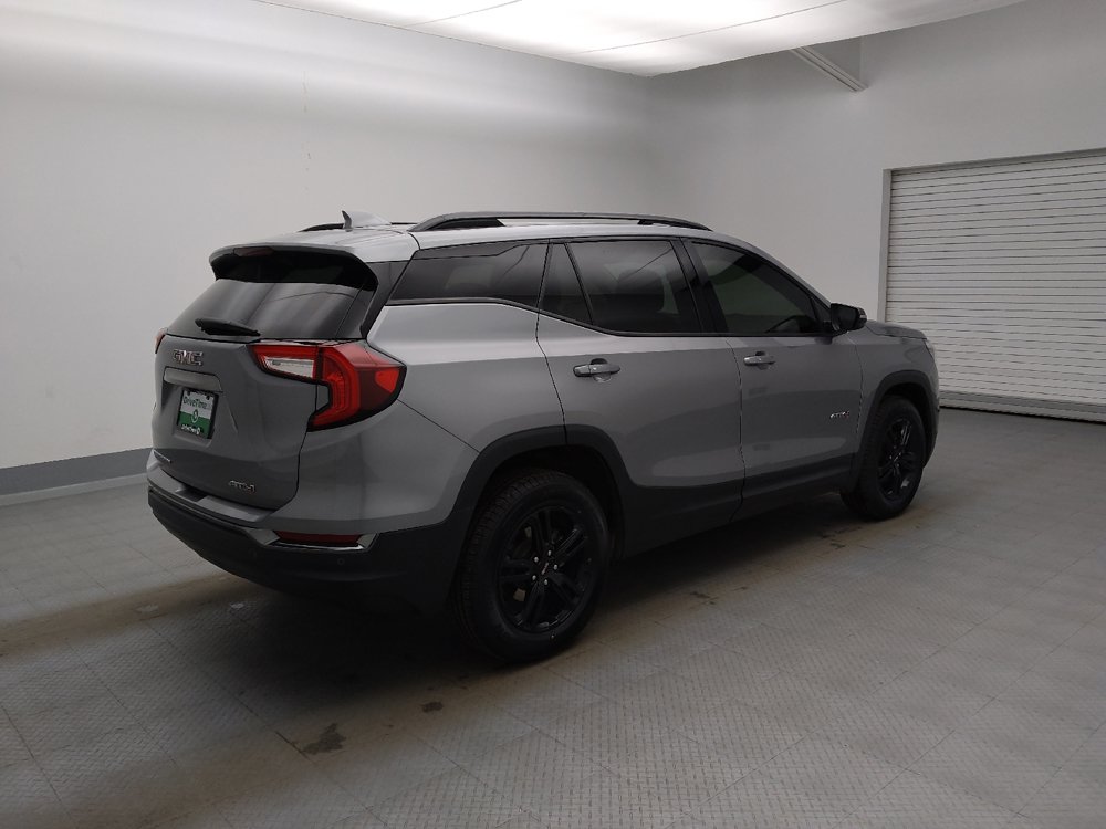 Used 2023 GMC Terrain AT4 AWD/4WD image 10