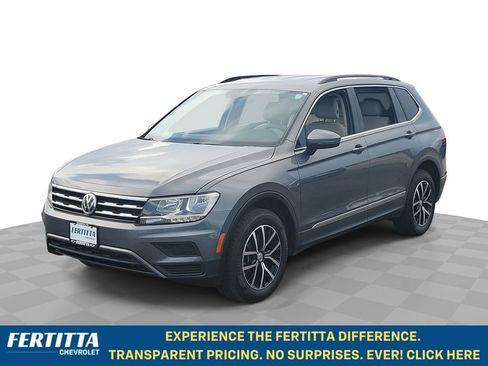 Used 2021 Volkswagen Tiguan SE FWD image 1