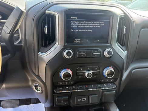 Used 2019 GMC Sierra 1500 Denali w/ Denali Ultimate Package image 17