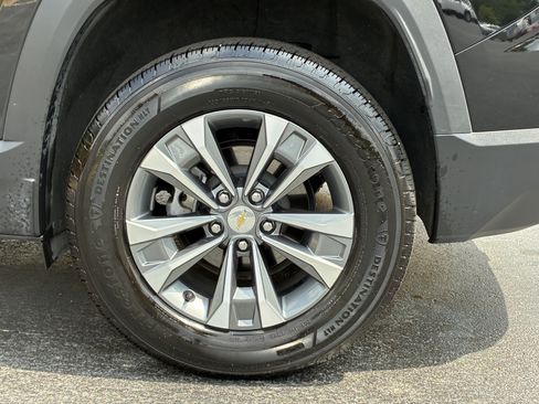 Used 2025 Chevrolet Equinox LT FWD image 10