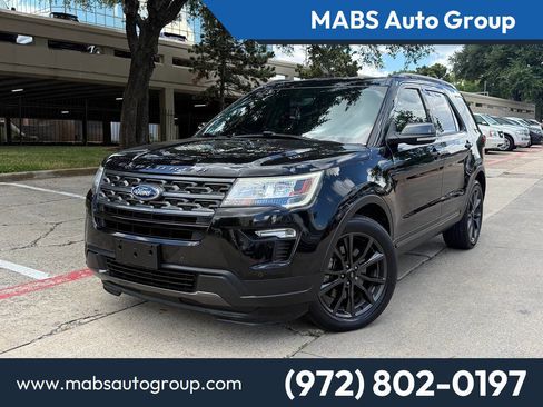 Used 2019 Ford Explorer XLT w/ Equipment Group 202A FWD image 1