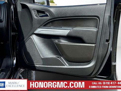 Used 2019 Chevrolet Colorado ZR2 image 27