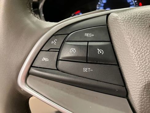 Used 2017 Cadillac XT5 Luxury w/ Driver Awareness Package FWD image 53