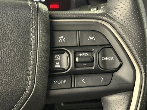 Used 2025 Toyota 4Runner SR5 image 20