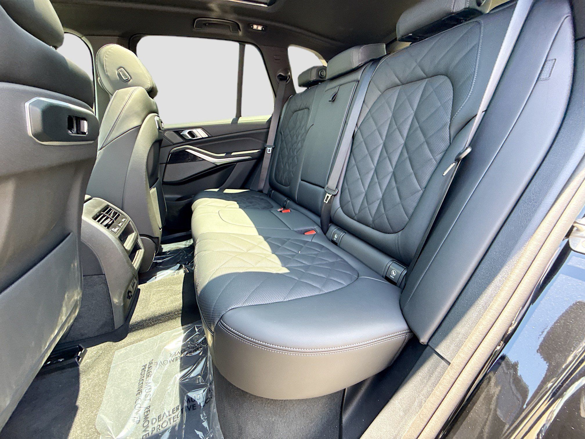 New 2026 BMW X5 xDrive40i w/ M Sport Package AWD/4WD image 21