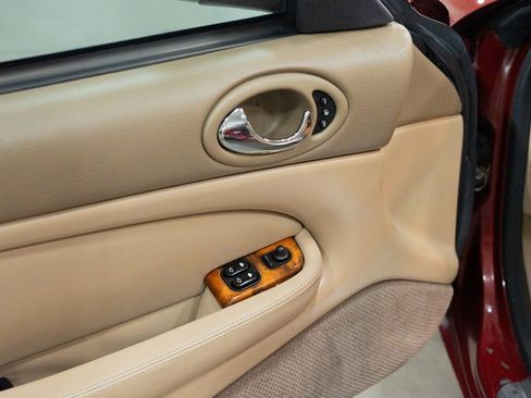 Used 1999 Jaguar XK8 Coupe image 13