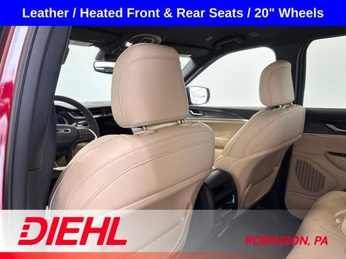 Used 2023 Jeep Grand Cherokee Limited w/ MOPAR Finishing Package AWD/4WD image 19