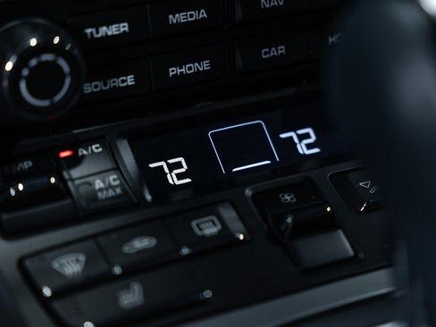 Used 2019 Porsche 718 Cayman S image 49