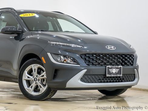 Used 2023 Hyundai Kona SEL AWD/4WD image 2