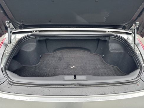 Used 2005 Nissan 350Z Enthusiast image 14