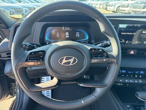 New 2026 Hyundai Elantra SEL Sport Premium FWD image 17