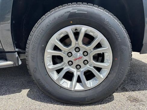 Used 2019 GMC Yukon XL SLT AWD/4WD image 45