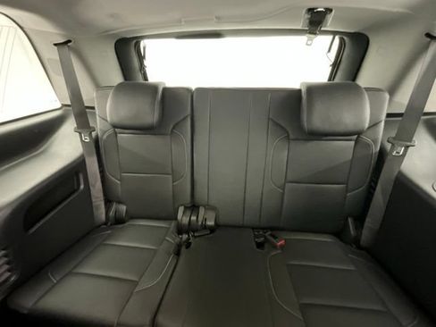 Used 2020 Chevrolet Tahoe Premier AWD/4WD image 9